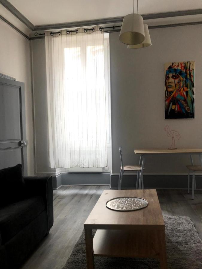 Francois Mitterrand Appartement 느베르 외부 사진